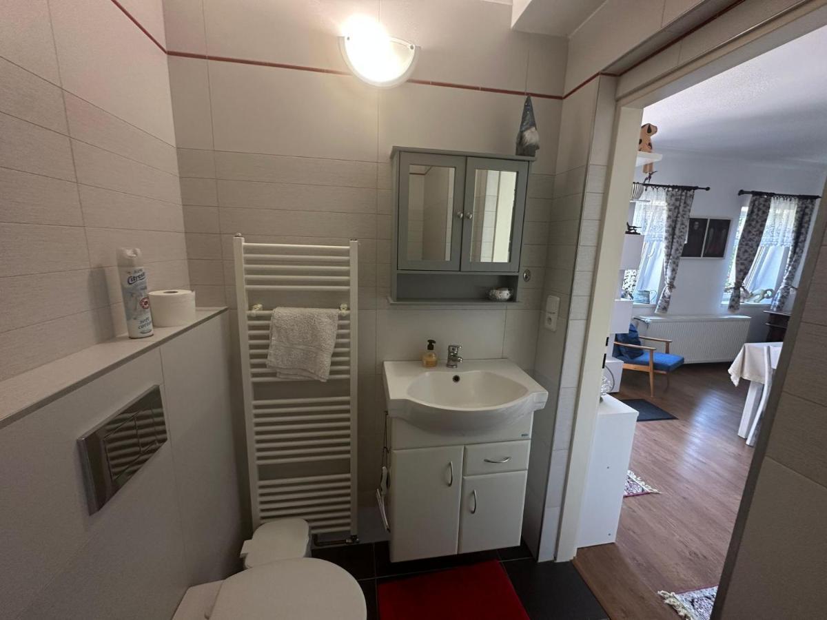 Apartman U Jezirka Velke Prilepy Exterior photo